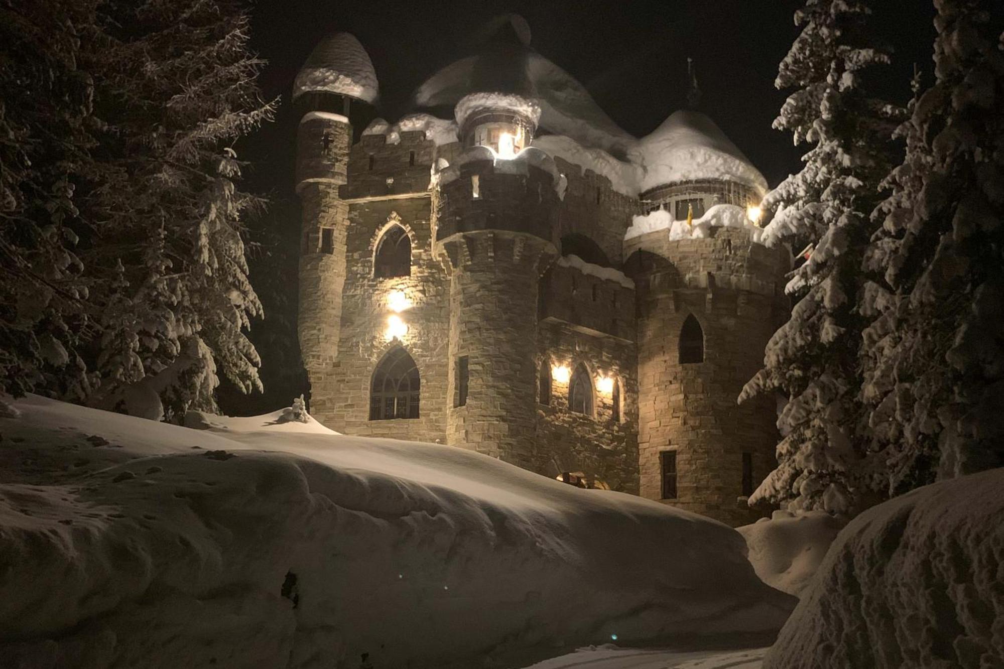 Vila Schweitzer Castle Sandpoint Exteriér fotografie